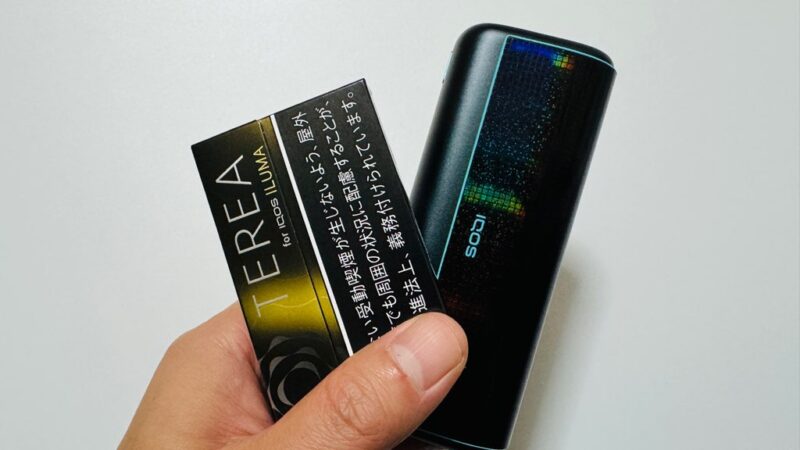 テリア ブラック サンシャイン メンソールのパッケージとアイコスイルマアイプライム