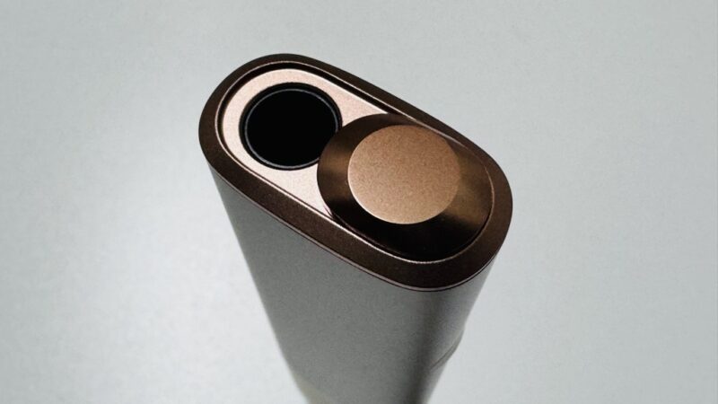 IQOSイルマiワンのミネラモデルのスライドキャップ