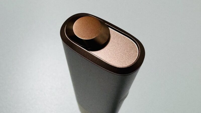 IQOSイルマiワンのミネラモデルのスライドキャップ