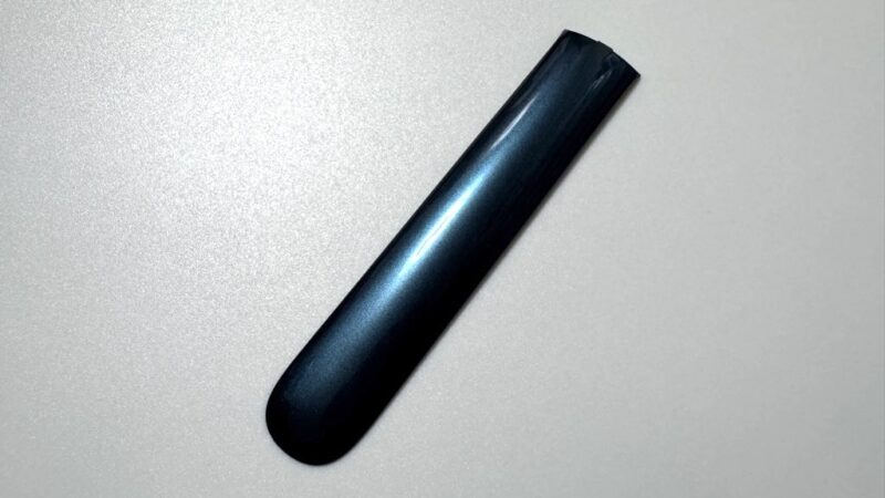 ネイビーブルーのフロントパネル