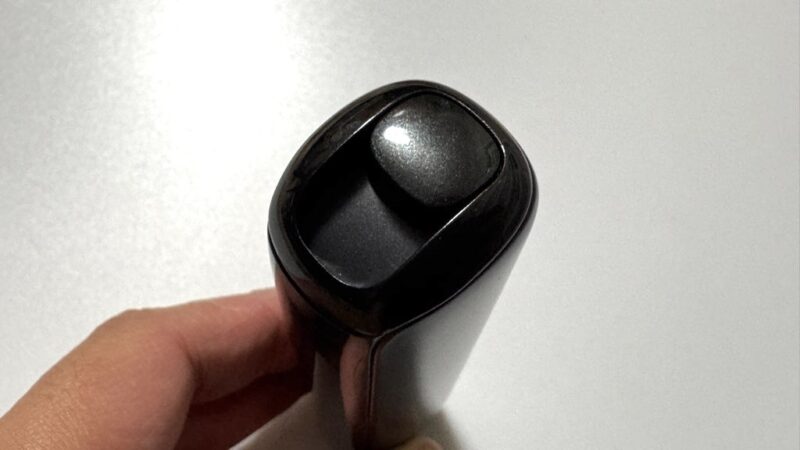 プルームオーラのデバイス上部