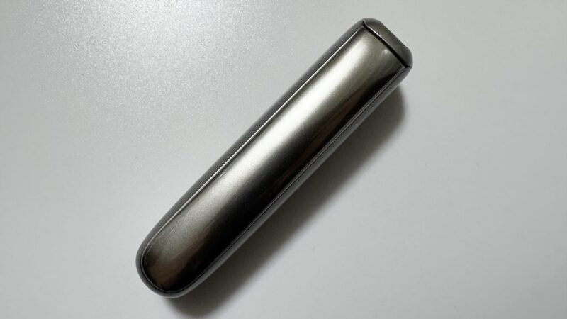 プルームオーラのルナシルバー実機
