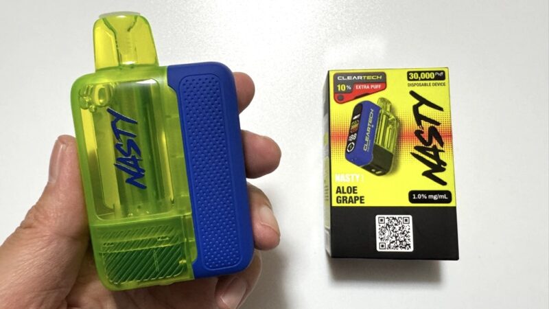 NASTY BAR CLEAR 30000 アロエグレープのデバイスとパッケージ