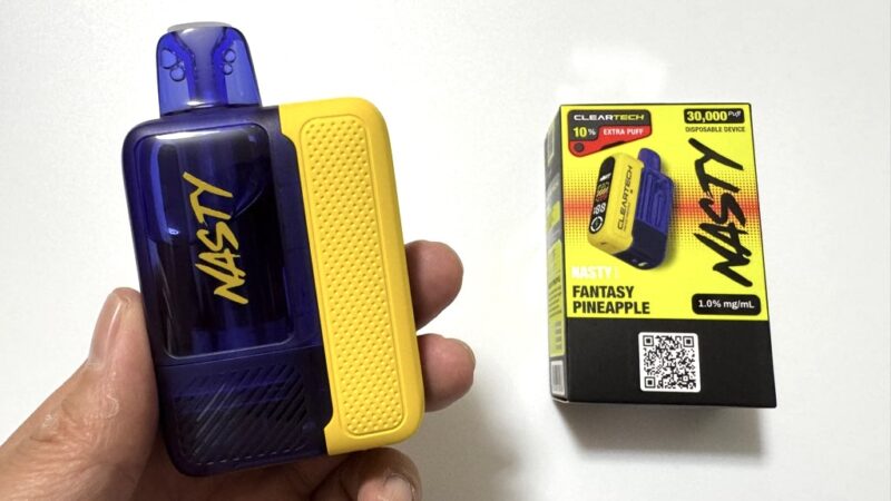 NASTY BAR CLEAR 30000 ファンタジーパイナップルのデバイスとパッケージ