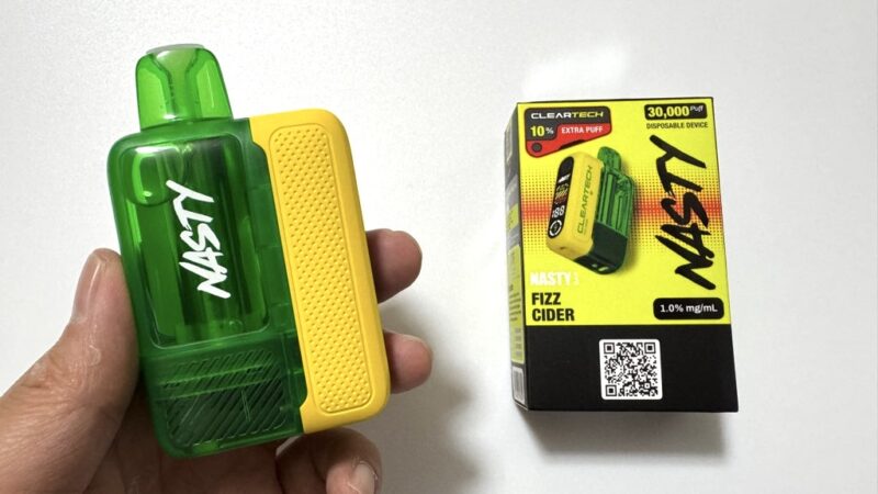 NASTY BAR CLEAR 30000 フィズサイダーのデバイスとパッケージ