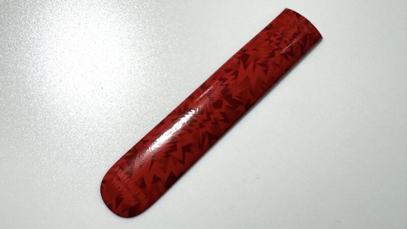 プルームオーラ×マンウィズの限定コラボフロントパネル レッド