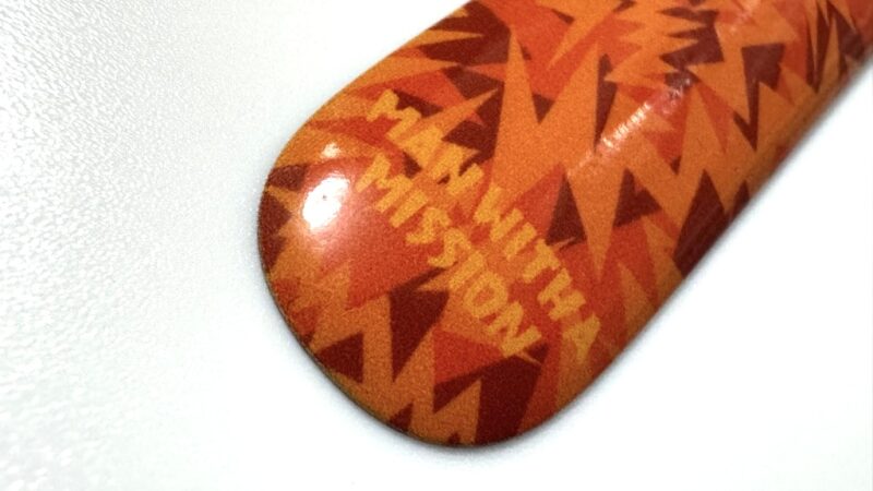 プルームオーラ×マンウィズの限定コラボフロントパネル オレンジ