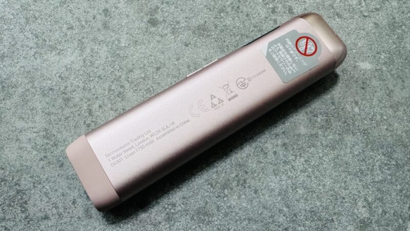 グローヒーロ ローズクォーツのデバイス背面