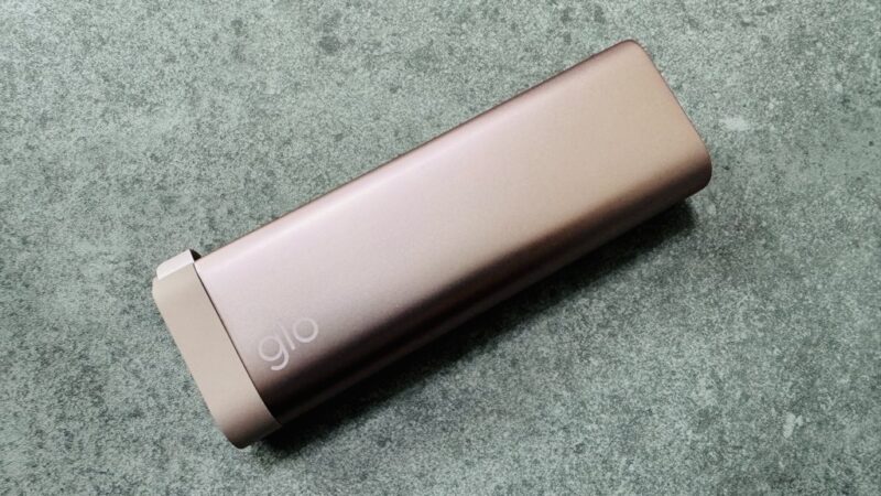 グローヒーロプラス ローズクォーツの充電ケース正面