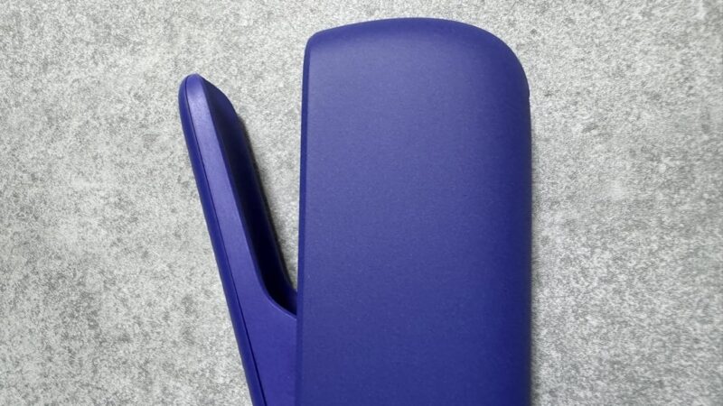 アイコスイルマi エレクトリックパープルのチャージャー