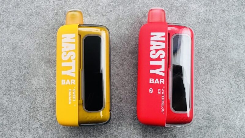 ノンニコチンのNASTY BAR 20000とニコチン入りのNASTY BAR 20000