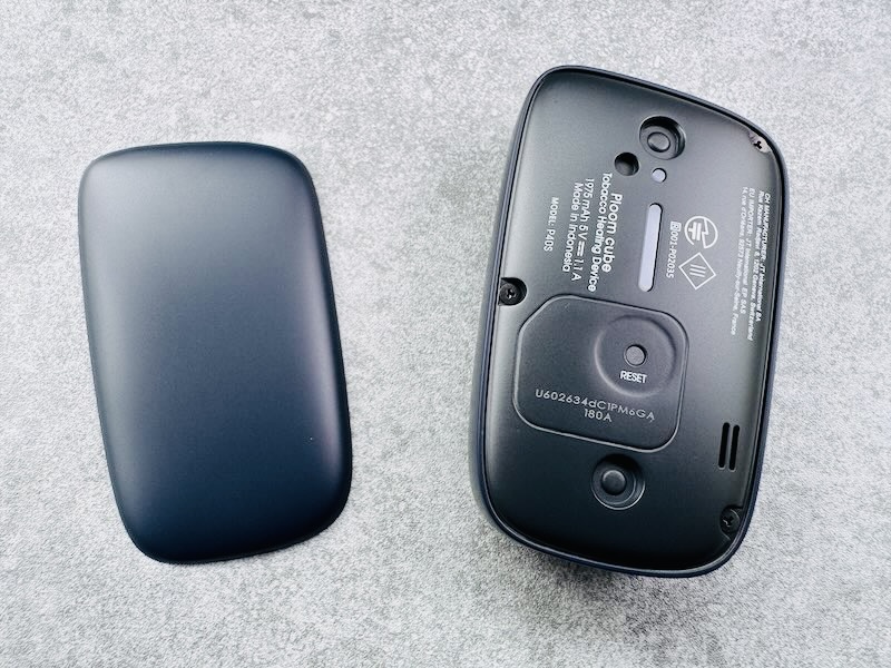 新型プルームキューブのフロントパネル